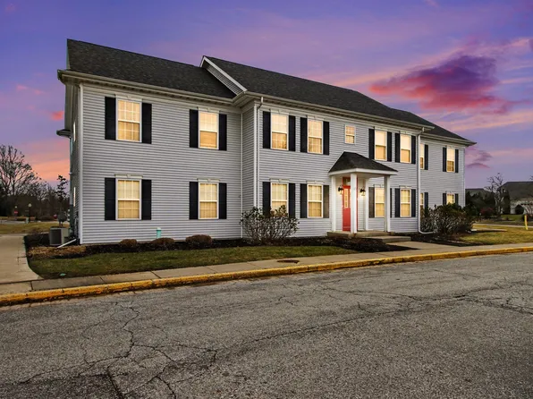 23 Abington St Unit C, Valparaiso, IN 46385