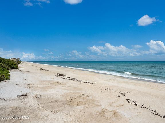 3rd image of 3295 S Highway A1a