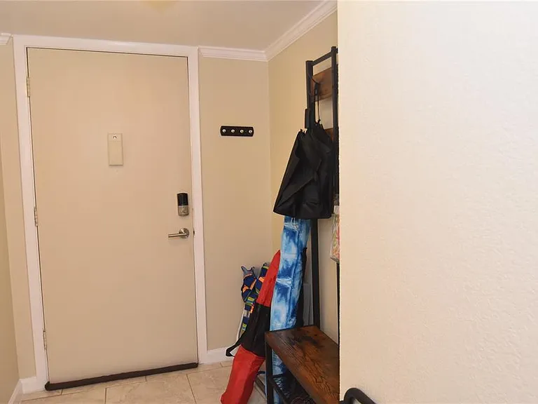 3700 S Osprey Ave #315 — Photo 7