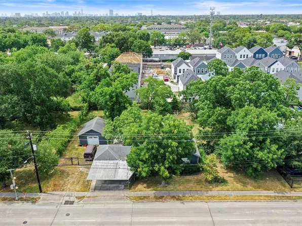 7719 Hammerly Blvd, Houston, TX 77055