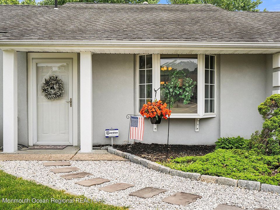 979 Cedar Grove Road, Toms River, NJ 08753 Zillow