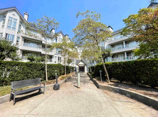 9979 140th St #102, Surrey, BC V3T 5W2