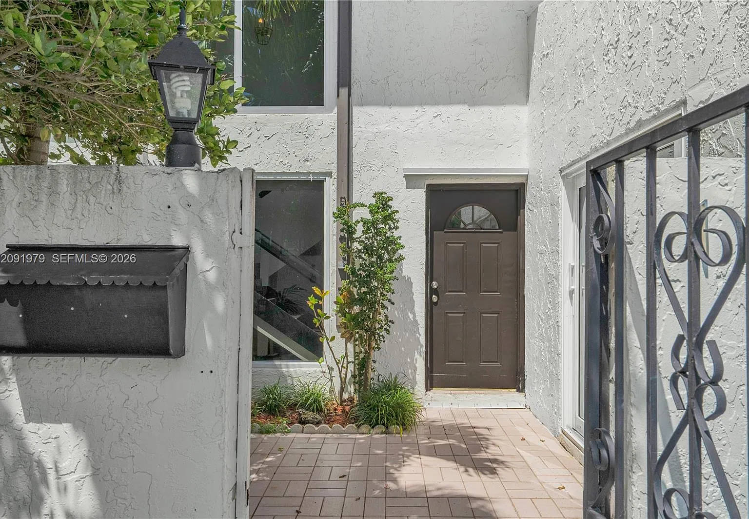Snapper Creek Townhouses — Photo 3