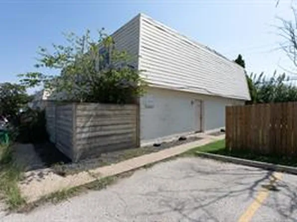 2215 Mission Hill Cir #102, Austin, Texas 78741