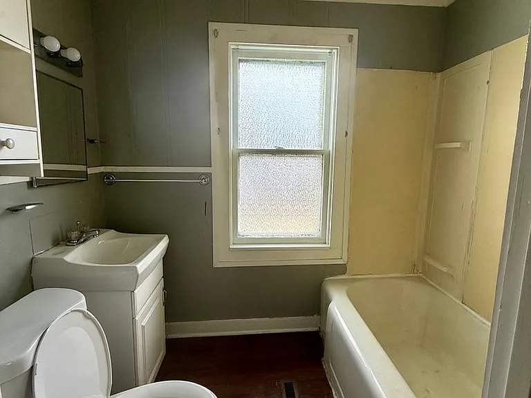 171 Spring St — Photo 8