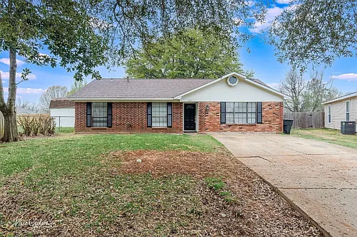2211 General York Cir Photo 1