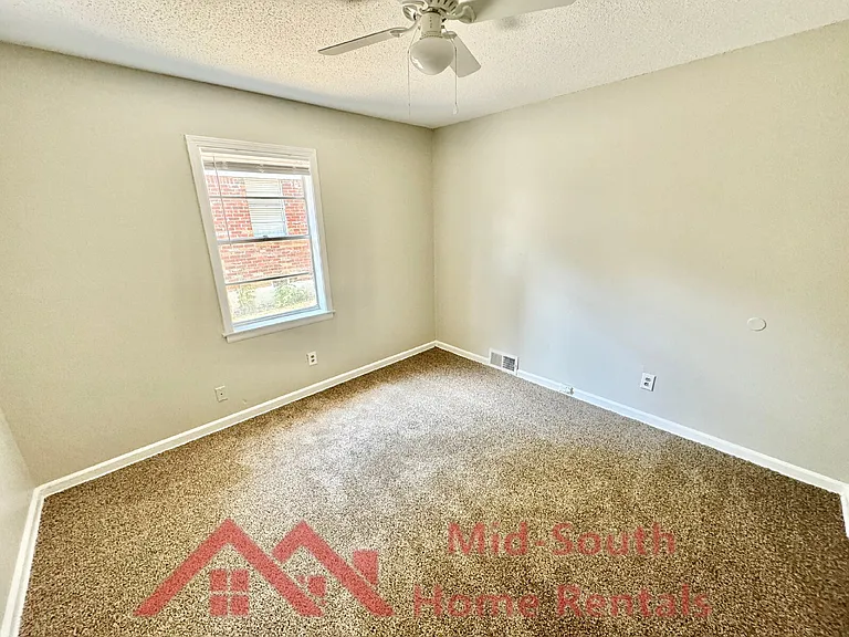 2168 Carnes Ave — Photo 7