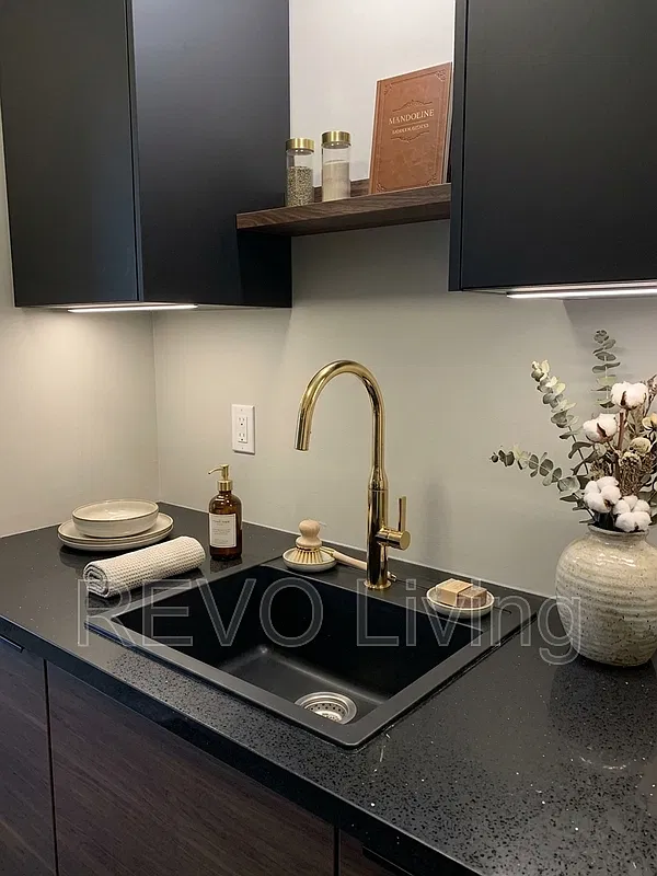 1 bed, 1.0 bath, 650 sqft, $1,650 — Photo 3