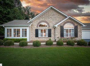 66 Fudora Cir, Simpsonville, SC 29681