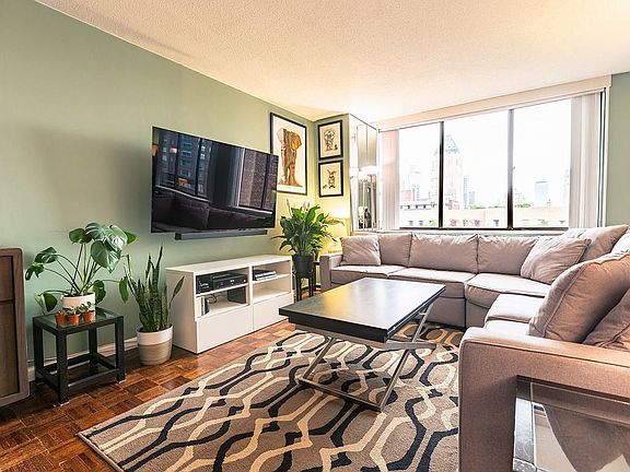 2nd image of 347 W 57th St APT 22F