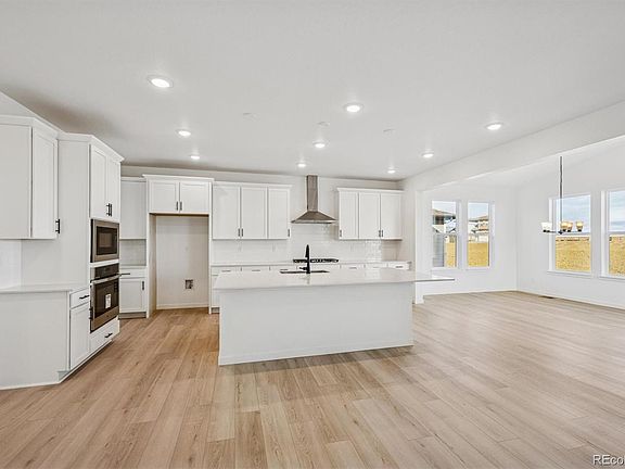 5th image of 6381 Hidden River Avenue