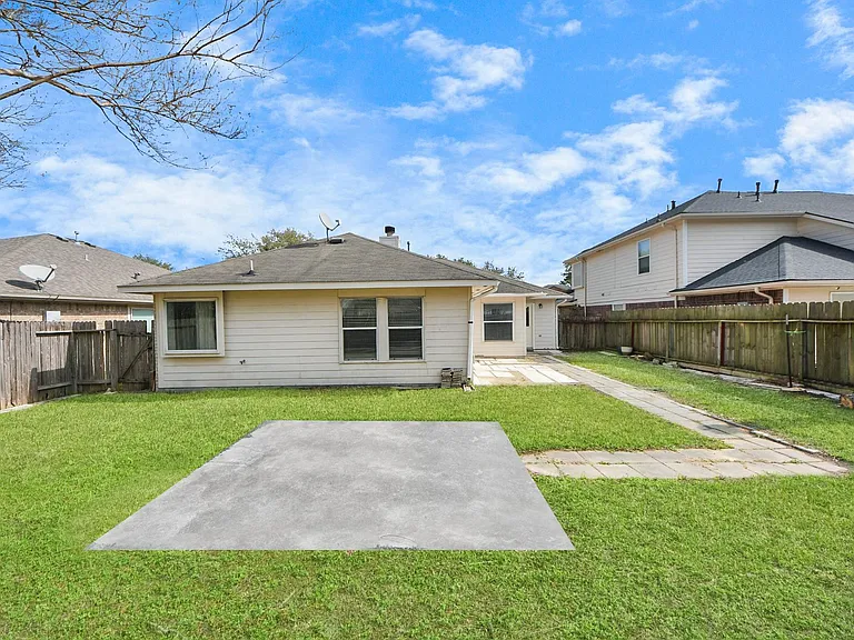 14707 Country Rose Ln — Photo 21