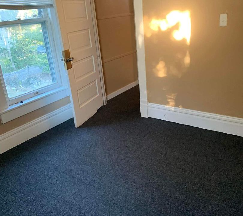 1st image of 1721 W Sherman Ave