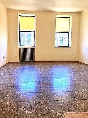 1st image of 158 E 107th St #3