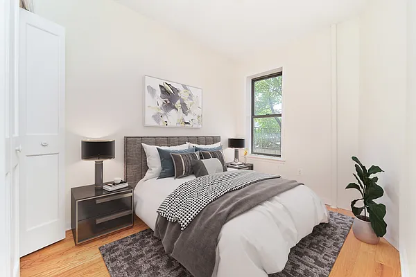 Rented by Living New York | media 8