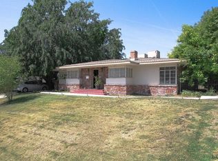 1604 Country Club Dr, Bakersfield, CA