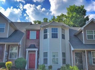 126 Chastain Cir, Newnan, GA 30263