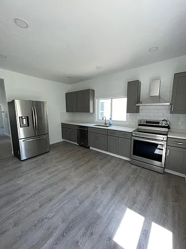 124 Division St #124 Photo 1