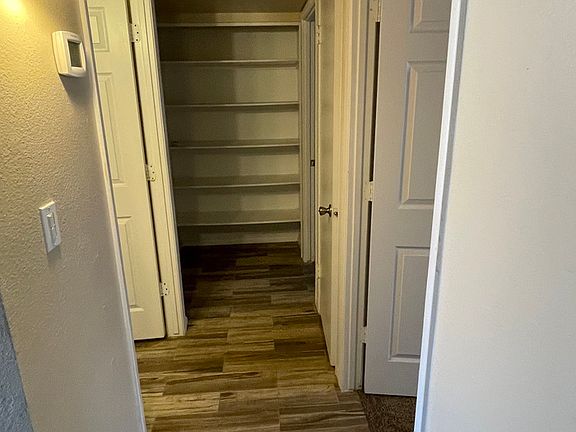 5th image of 4747 W Dahlia Dr