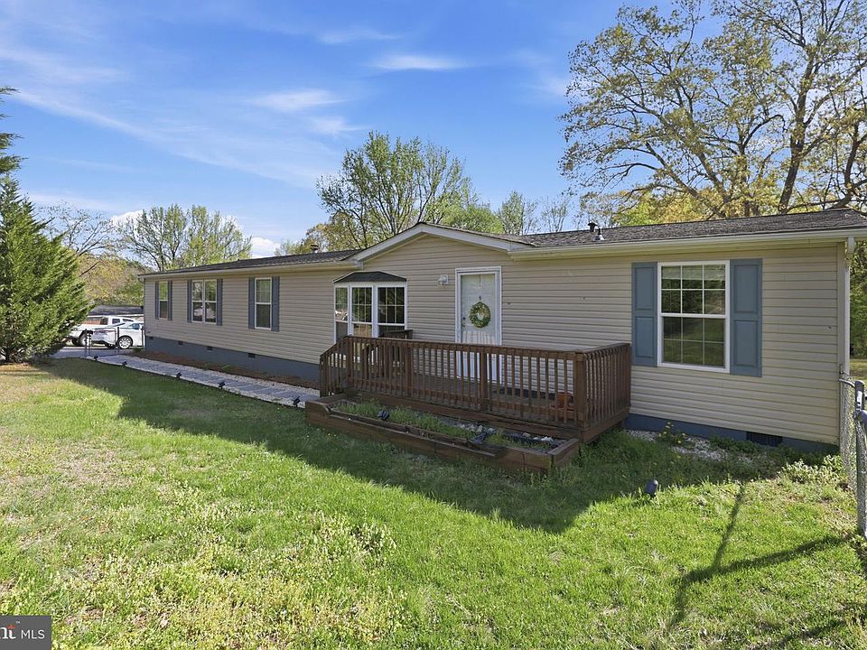 1st image of 8 Walker Way