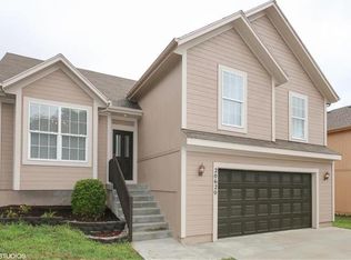 20620 W 125th Ct, Olathe, KS 66061