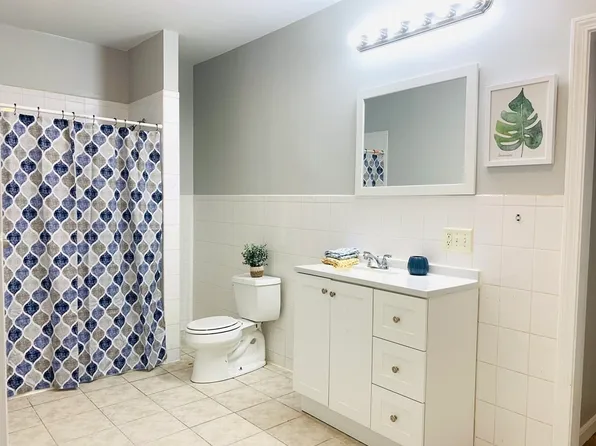 110 Branch St Unit 10 & 11, Lowell, MA 01851