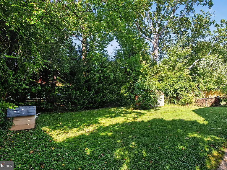 5915 Ryland Dr — Photo 26
