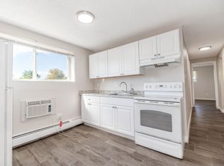 9407 E 17th Ave #201, Aurora, CO 80010