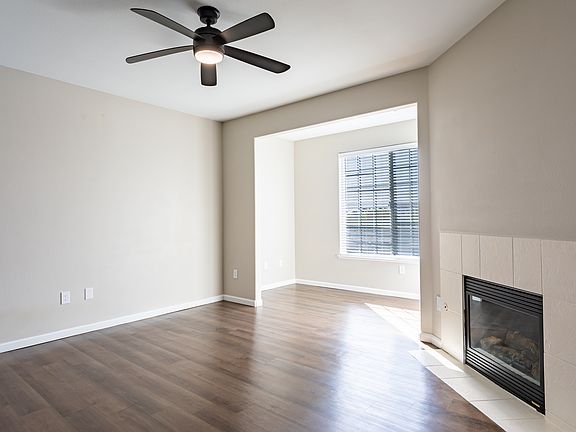 Luxe West w/Sunroom