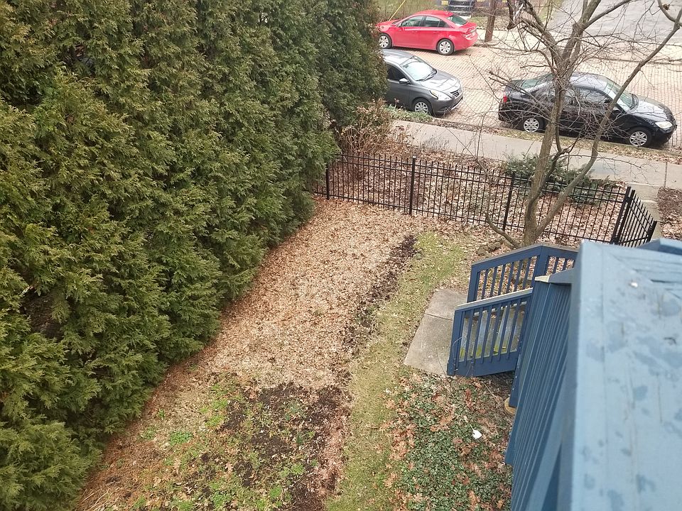 Yard from deck landing