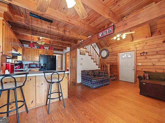 9th image of this home