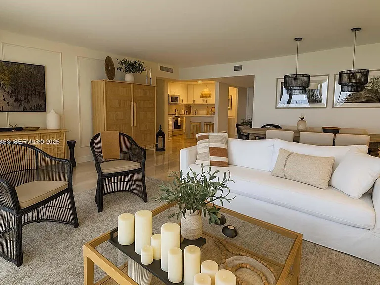 8877 Collins Ave #Penthouse 8 — Photo 5