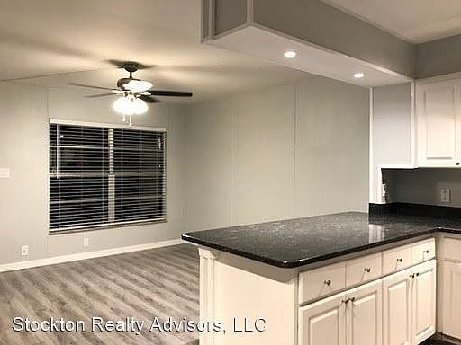 5th image of 1872 Phillippi Shores Dr #11B