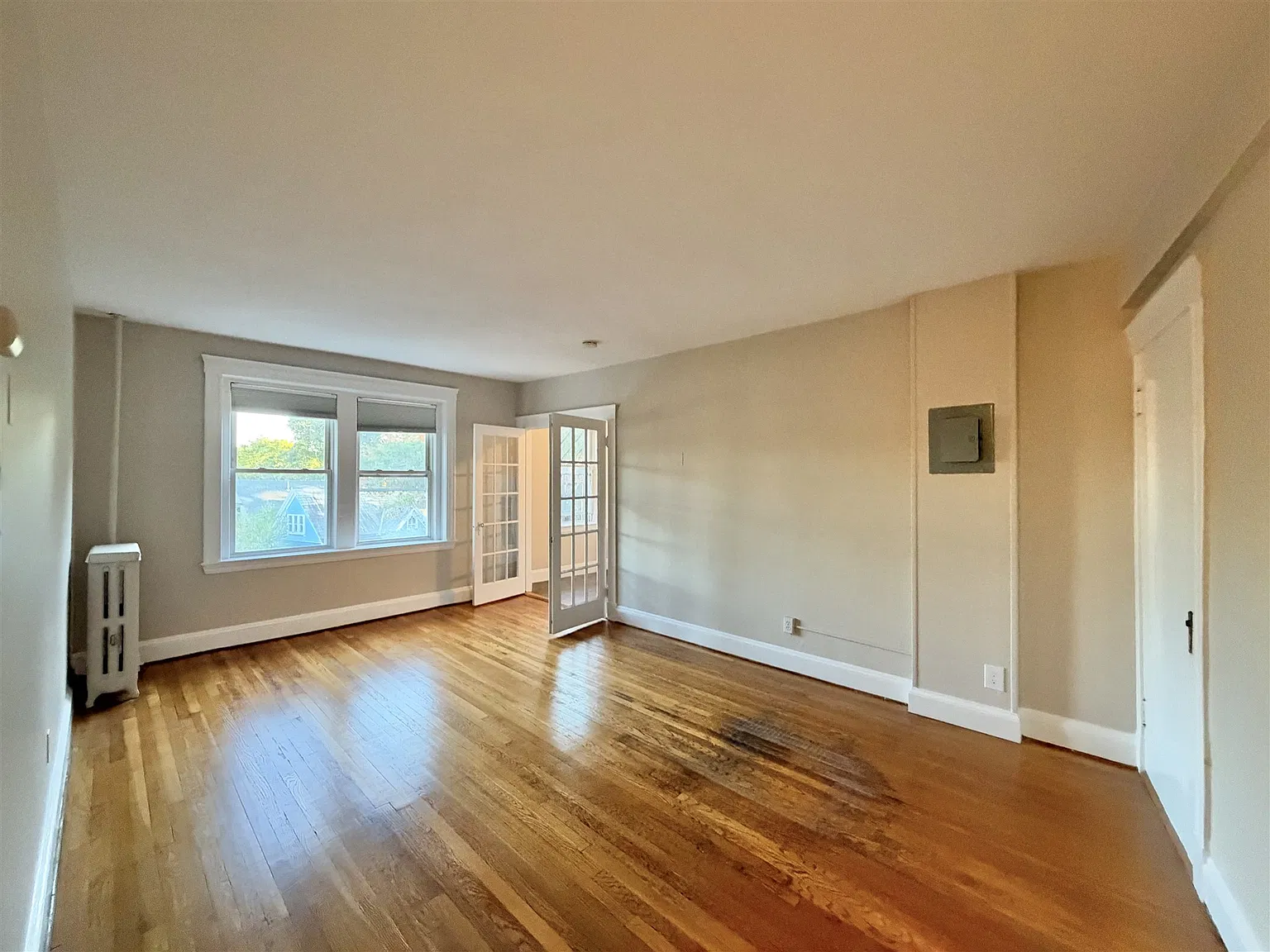 15 Linnaean St — Photo 1