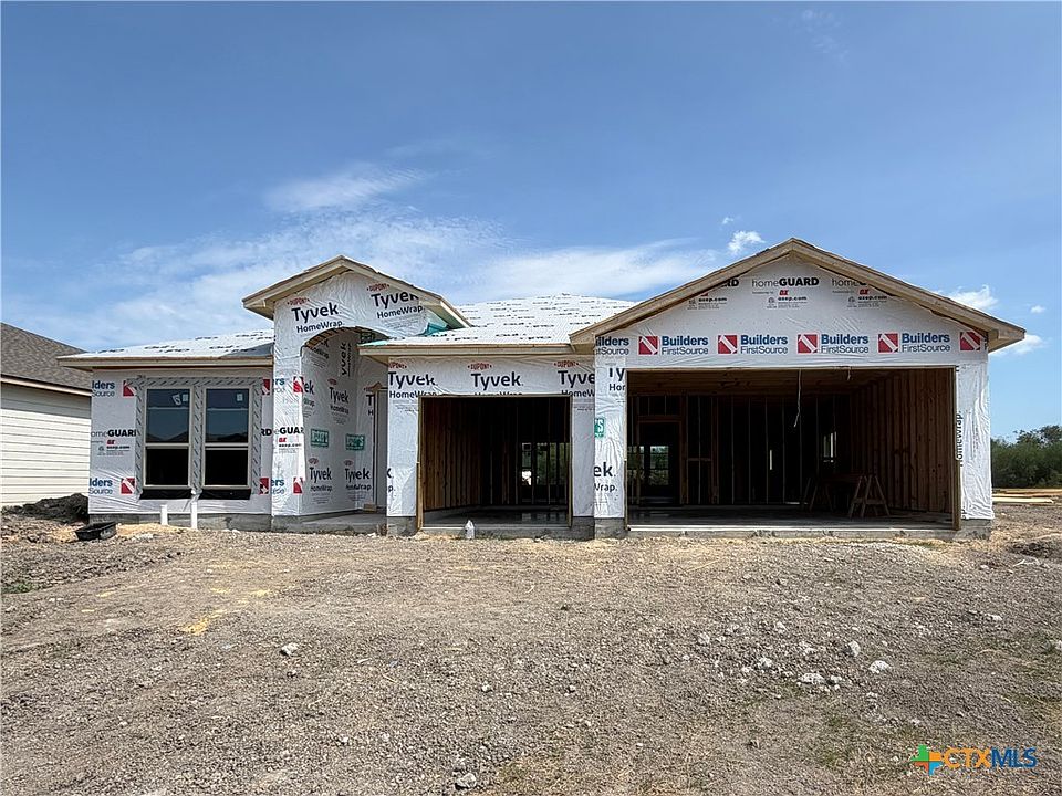 1st image of 110 Giacomo Dr