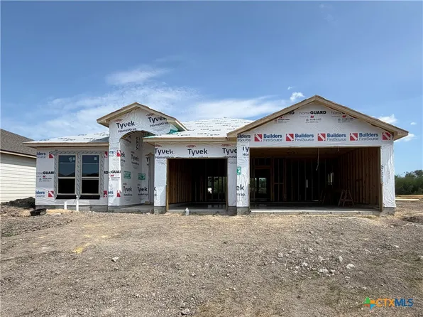 110 Giacomo Dr, Victoria, TX 77901