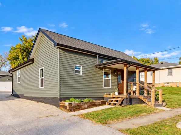 711 2nd St, Kellogg, IA 50135