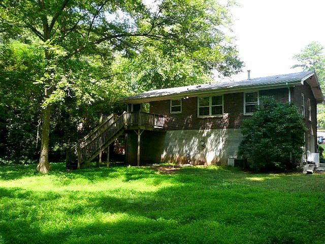 2nd image of 2307 Clanton Ter