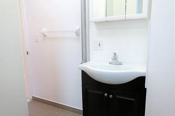 Rented by Sovereign Associates | media 21