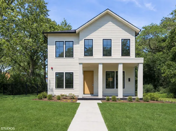 146 Sterling Ln, Wilmette, IL 60091