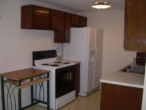 4th image of 911 Kyle Ave