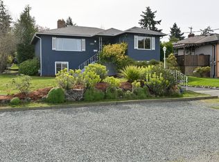 3855 Seaton St, Saanich, BC V8Z 3W7