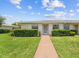 8939 Warwick Dr, Boca Raton, FL 33433