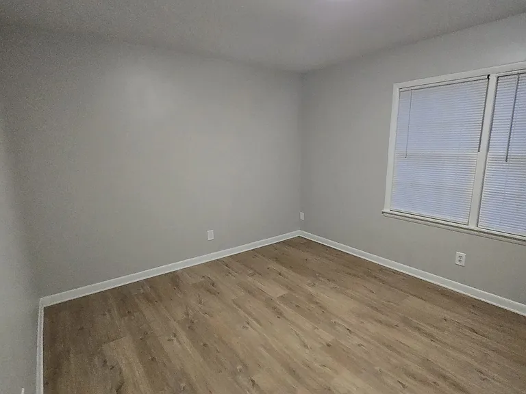 1210 Arbor Ave SW — Photo 12