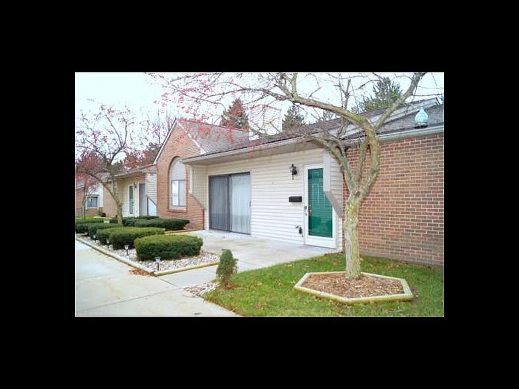 316 Spring Brooke Dr photo 1