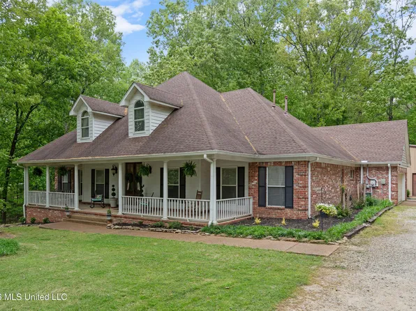 6070 Timber Oaks Dr, Olive Branch, MS 38654