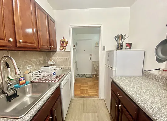 Sold by Dwell Residential Inc | media 1