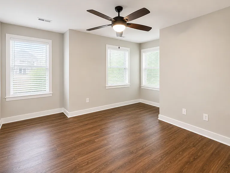 510 Marlboro Ave — Photo 8