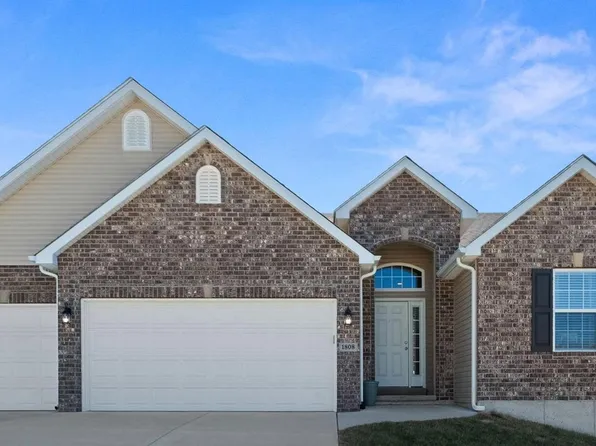 1808 Sunset Rdg, Festus, MO 63028