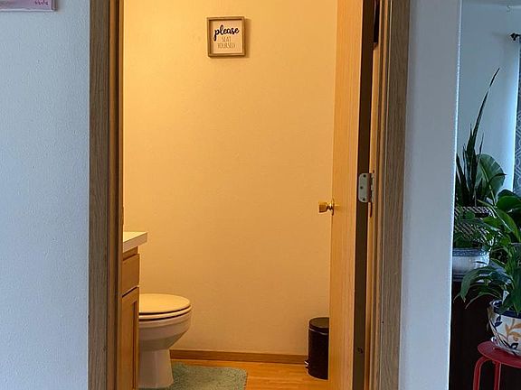 Half bathroom on ground floor
